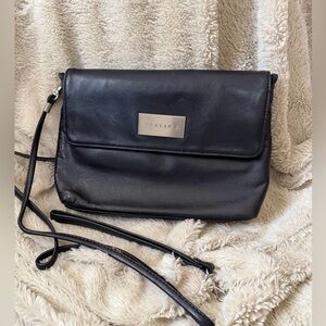 EUC Vintage Perlina New York Black Leather Crossbody Bag